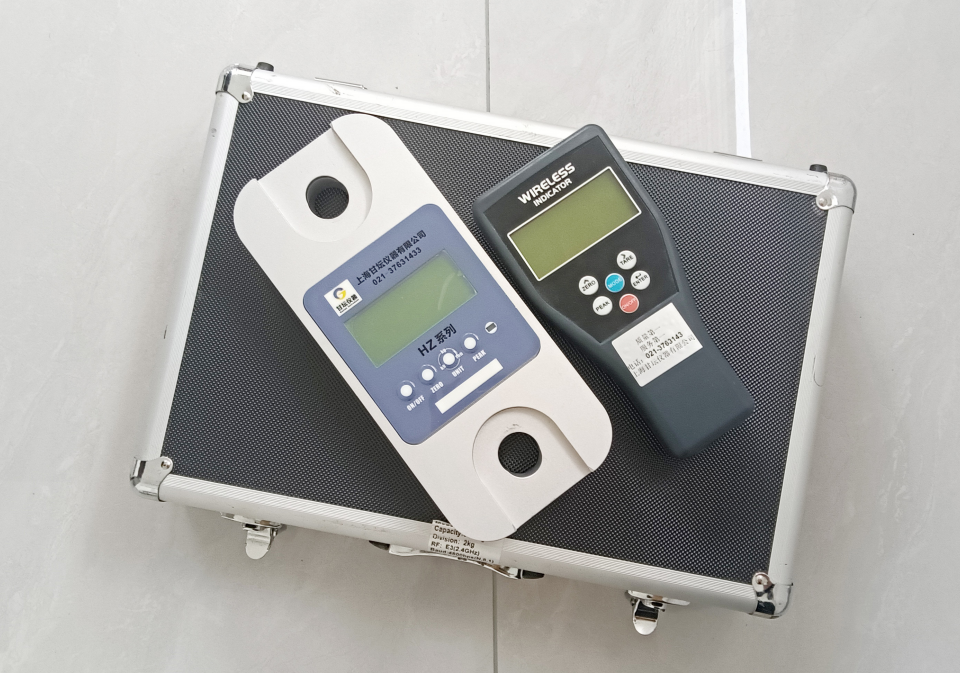 重型卡車掛鉤測試 100 噸測力計（HZ-W8）智能存儲